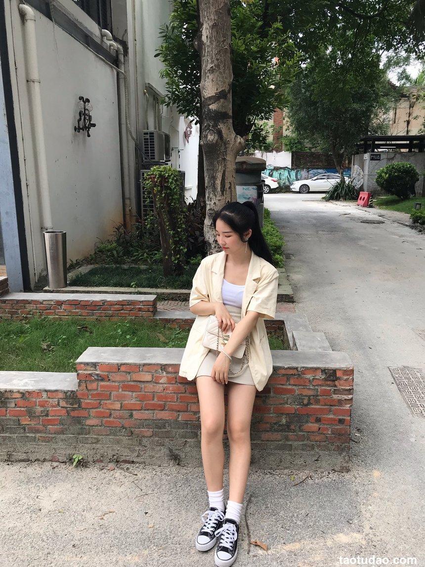 [最爱帆布鞋] 丝袜美腿写真 ON.56 图套+视频