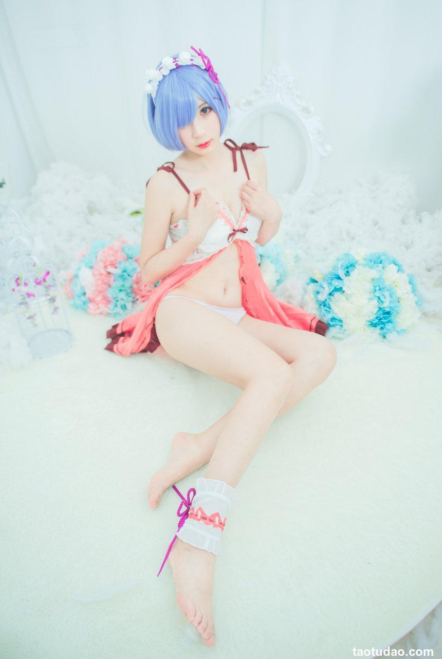 黑米粥 NO.010 – 雷姆睡衣 [24P-63M]