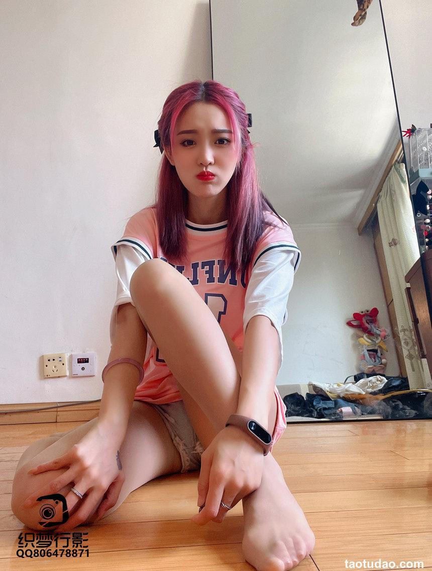 [织梦映像] No.015 美女自拍系列第三期 [75P+1V-1.18G]