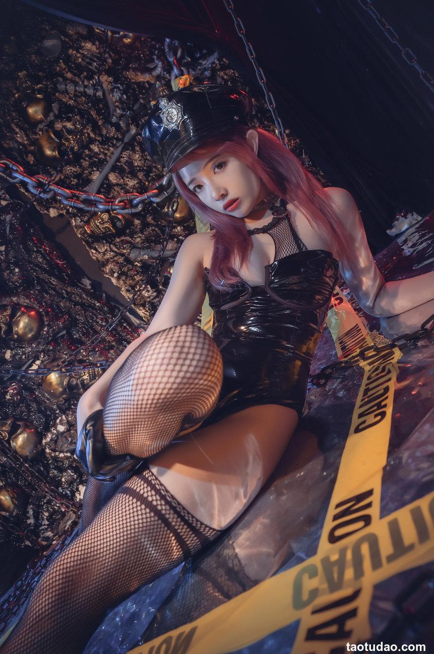 动漫博主雯妹 - 超S女警 [32P5V-434MB]