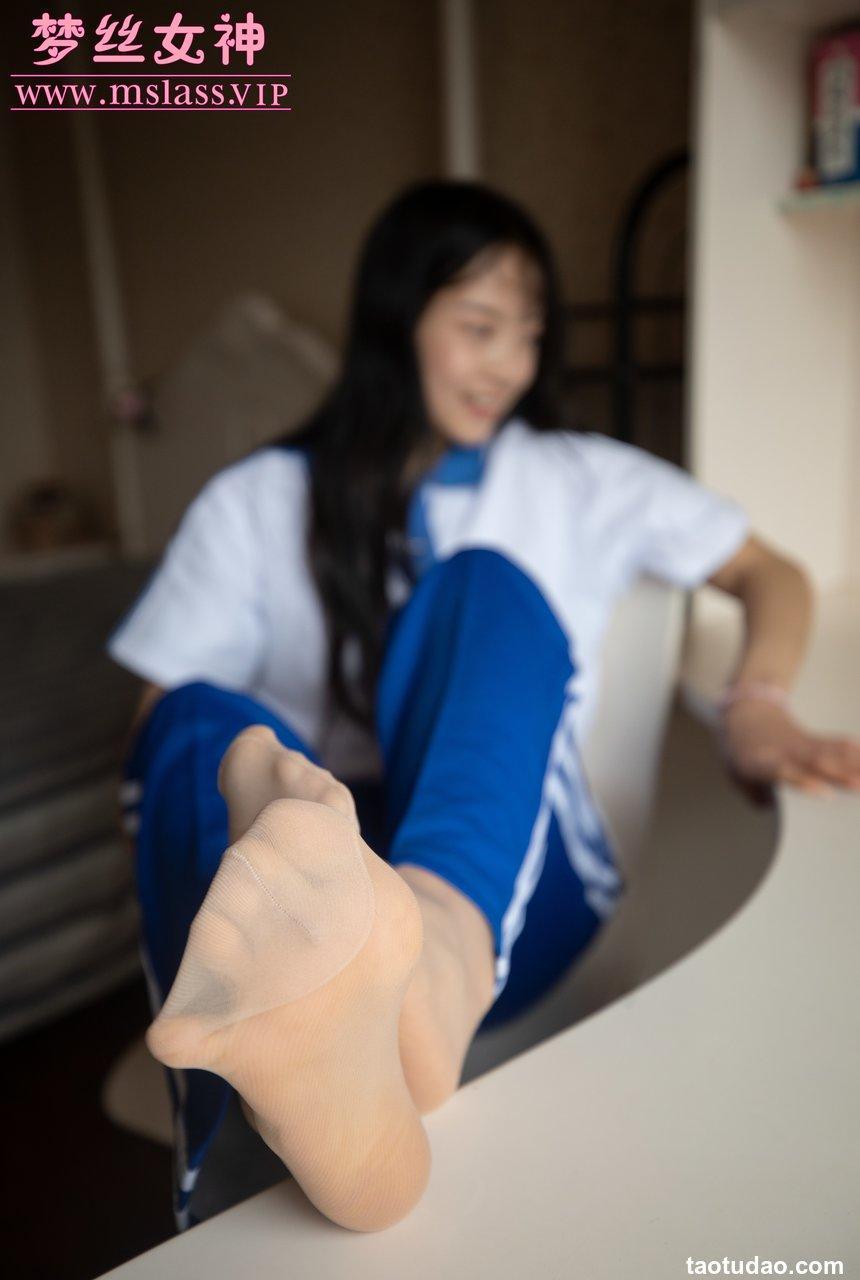 [MSLASS梦丝女神] 2020.12.14 NO.137 班花灵唯《校服纯白诱》[58+1P/492M]