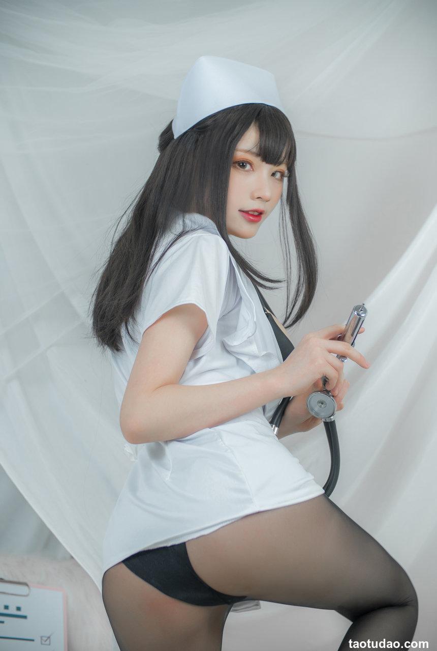 起司块wii写真 - 白色护士 [72P4V-767MB]