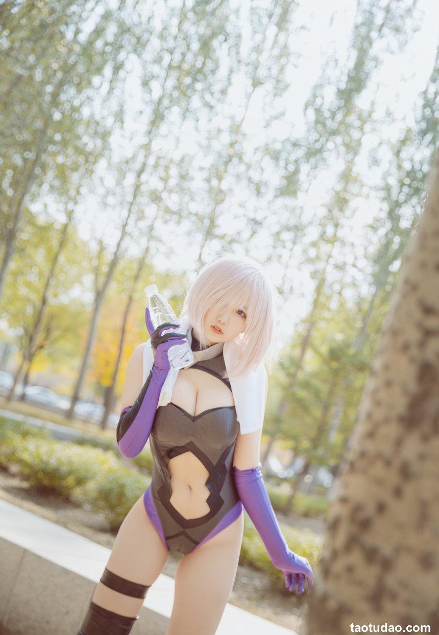 阿半今天很开心 NO.014 — 玛修原皮 [9P-50M]