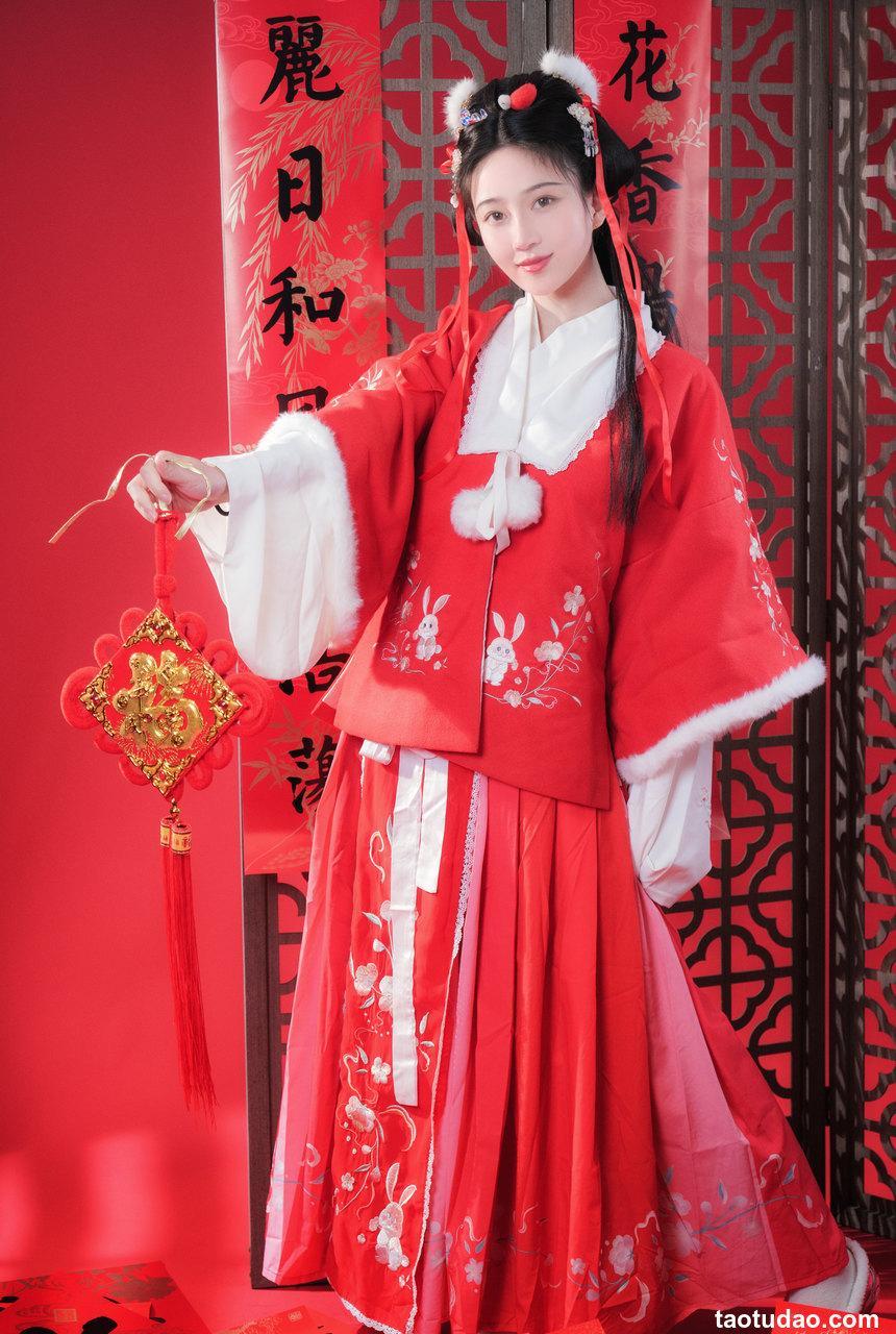 年年Nnian NO.011 — 拜年图 [26P-480M]