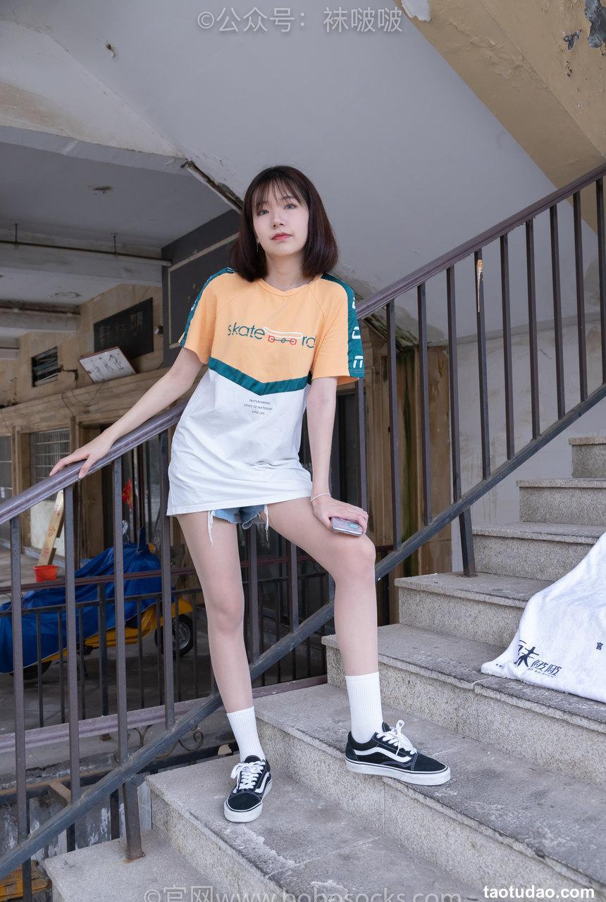 [BoBoSocks袜啵啵]NO.069 小甜豆-vans板鞋、白棉袜、肉丝[135P+1V／7.78GB]