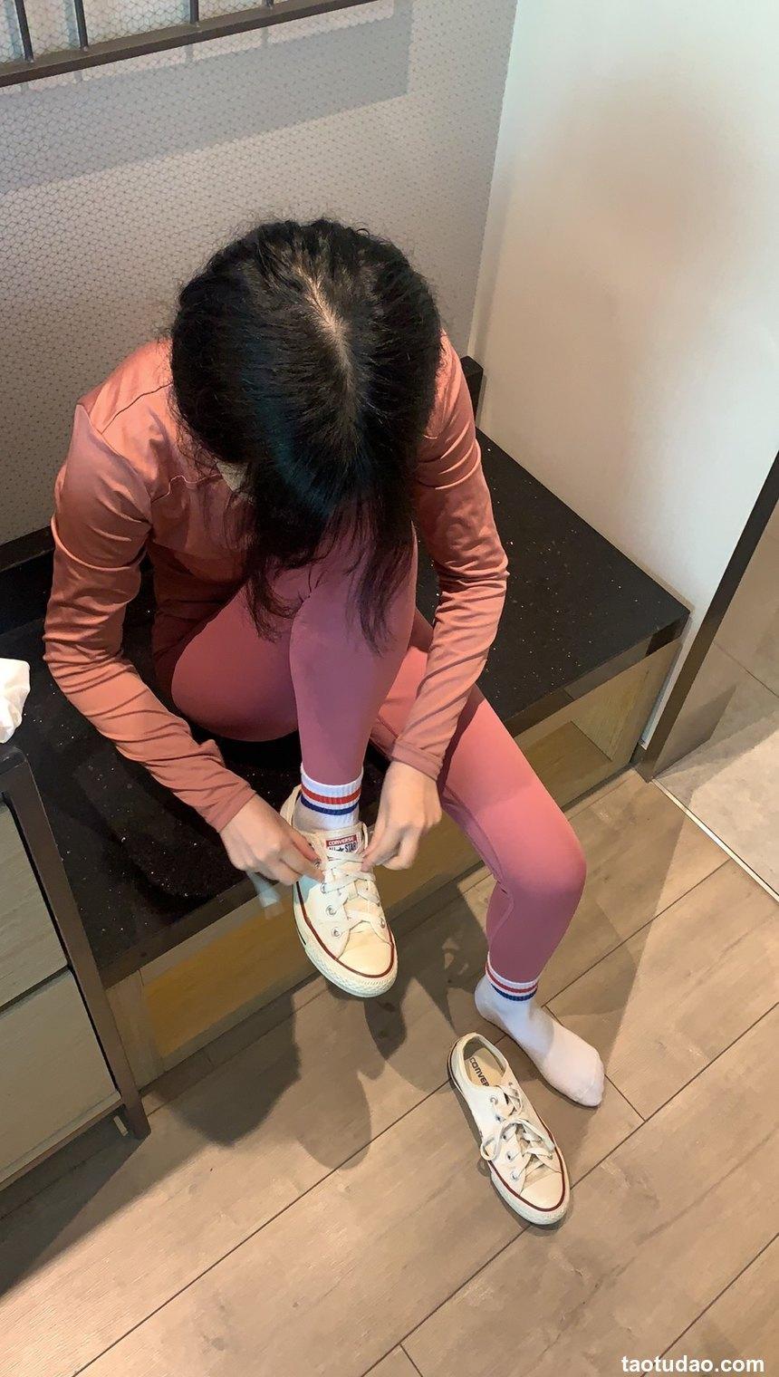 [誉铭传媒]袜足摄影 2022年《8月整合福利》二[133P+5V／835MB]