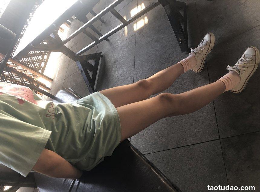 [最爱帆布鞋] 丝袜美腿写真 ON.40 图套+视频