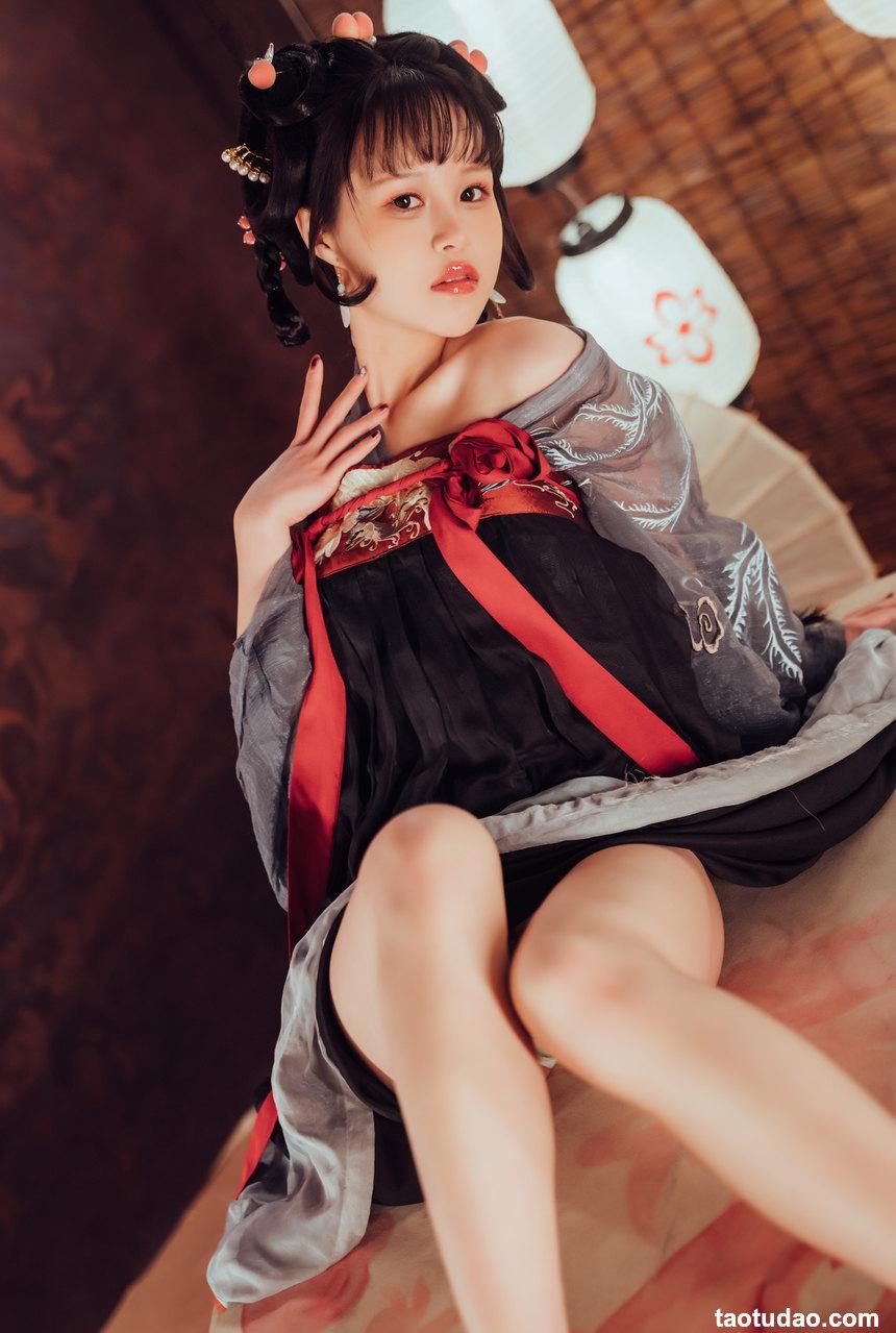 晕崽Zz — 小琵琶精 [100P+1V-1G]