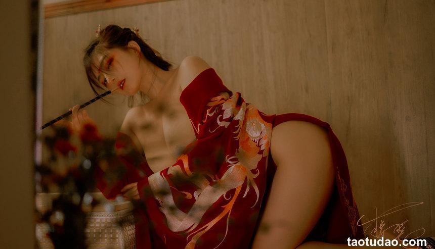 樱晚gigi - NO.15 惊鸿 [23P-244MB]