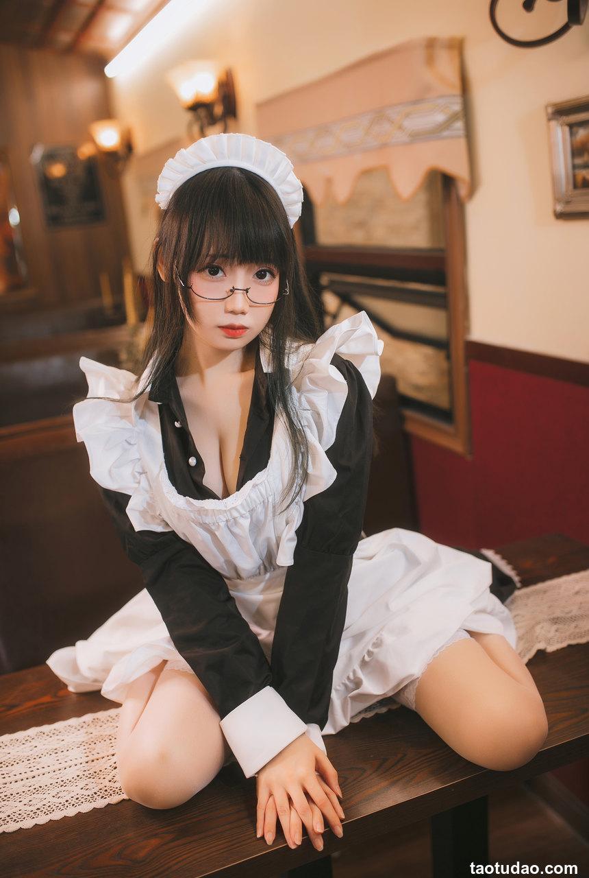 焖焖炭 - NO.05 女仆 [33P-98MB]