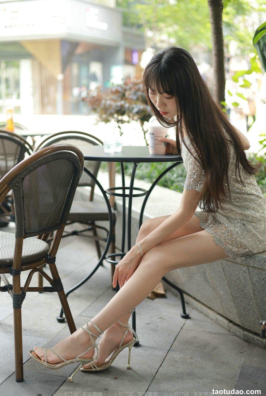 [IESS异思趣向] 2022.05.28 丝享家1101：团团《一闪一闪亮晶晶》[86P／114MB]