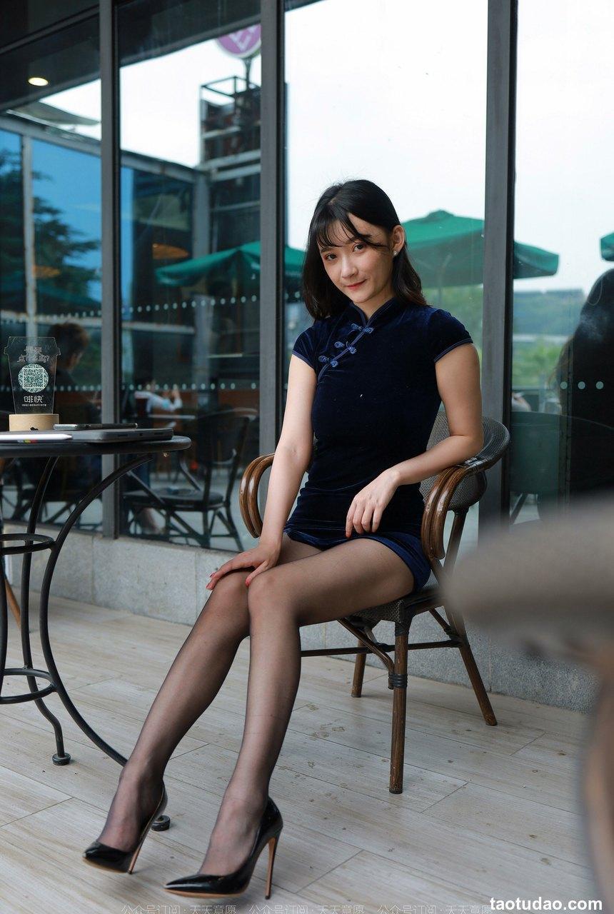 [IESS异思趣向] 2022.05.04 丝享家1078：秋秋《高叉旗袍嘿丝》[87P／131MB]