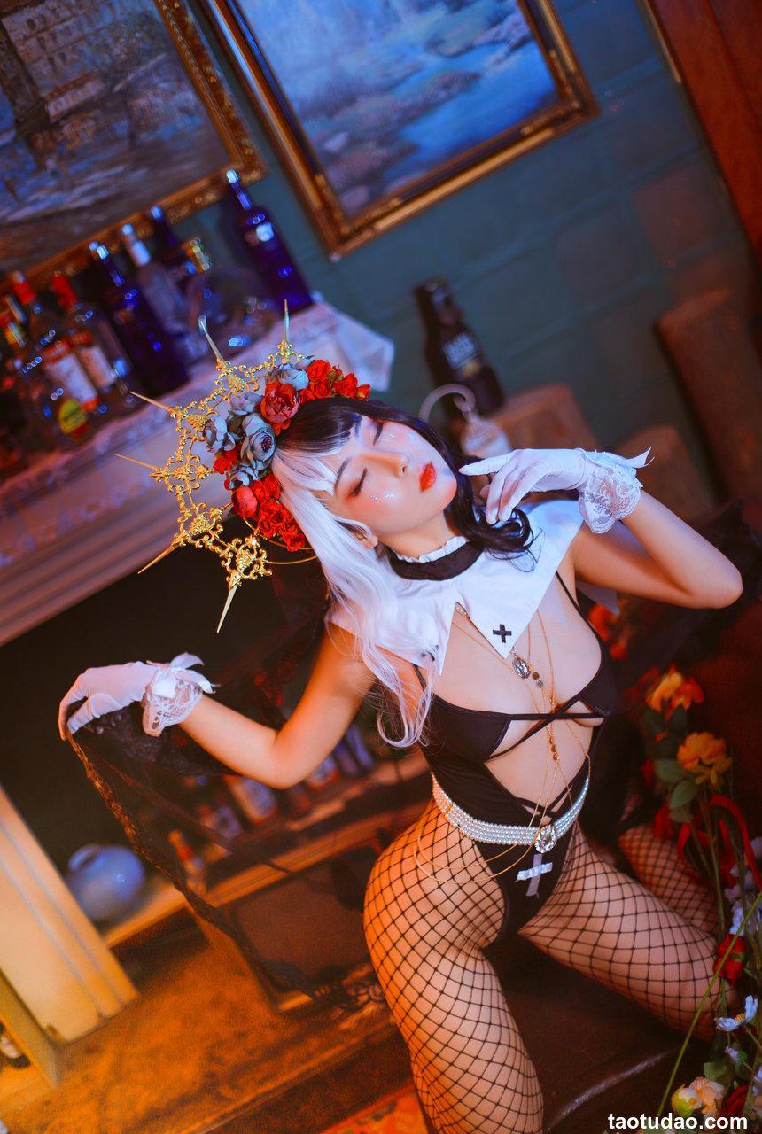 云溪溪 - NO.18 奶桃 修女 [22P-473MB]