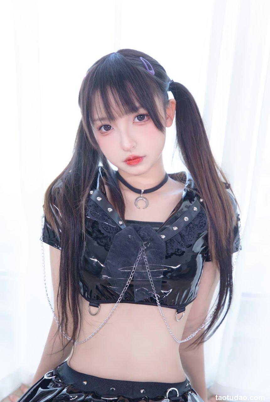 神楽坂真冬  魔女的课后辅导 [75P-191MB]