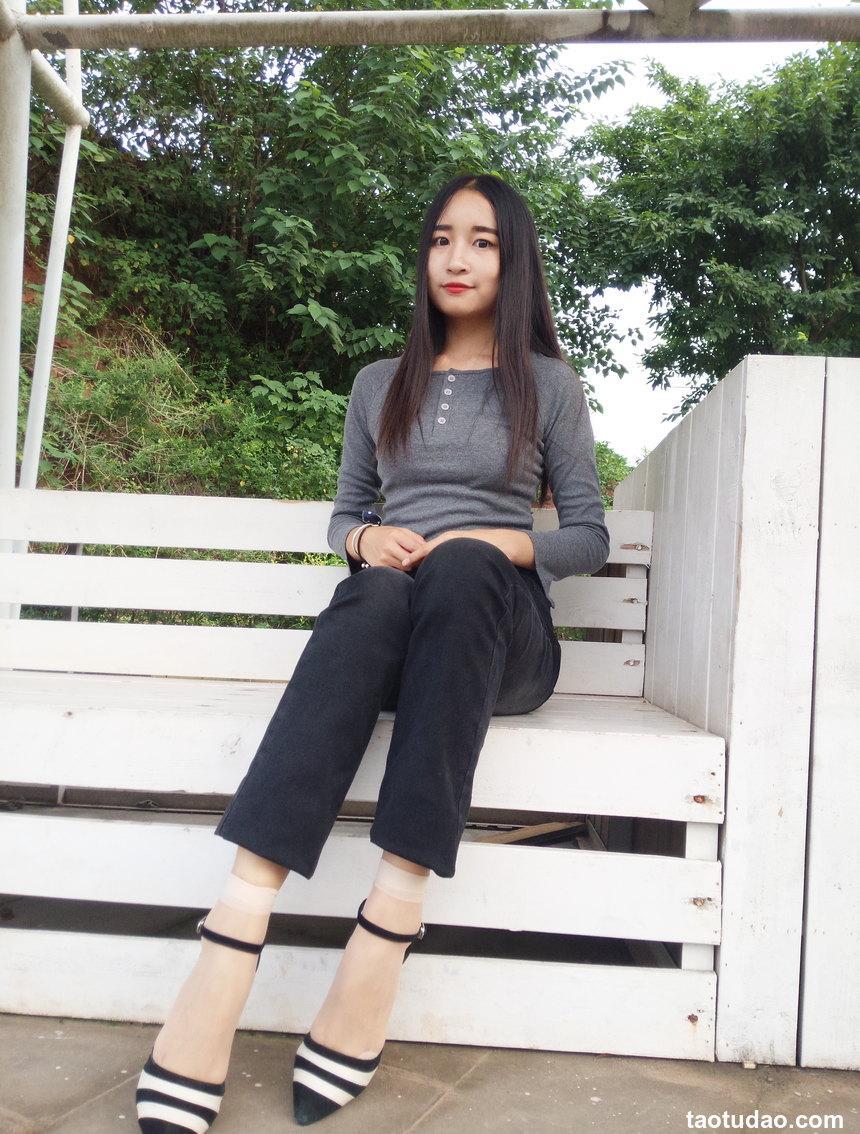 学妹校园寝室短丝系列040期 魏丹[193P／795MB]