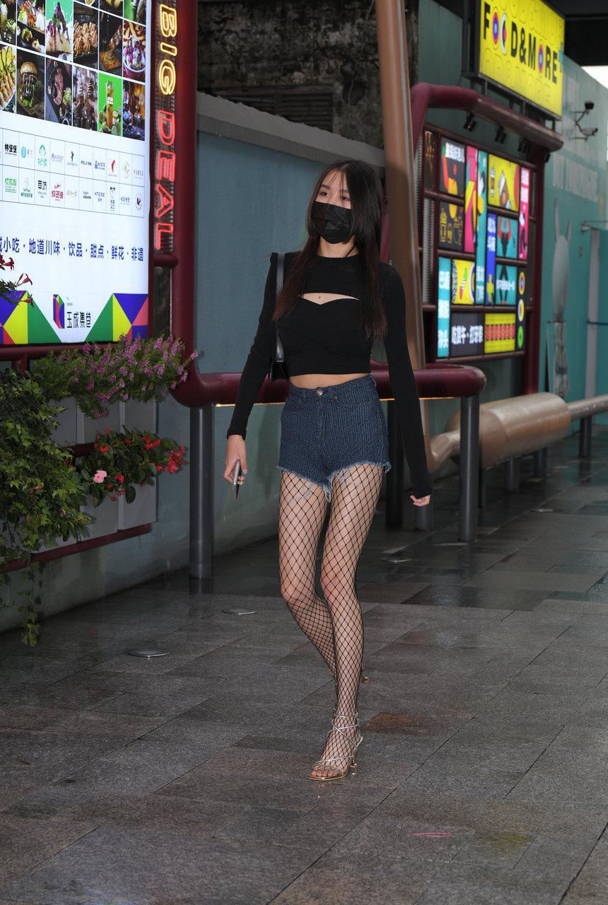 都市丽人腿爷网袜大长腿【85P-2.71G】