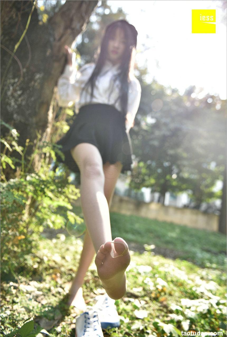 [IESS异思趣向] 2018.10.22 丝足便当276：梁若琪 - 梦呓12 [69P]