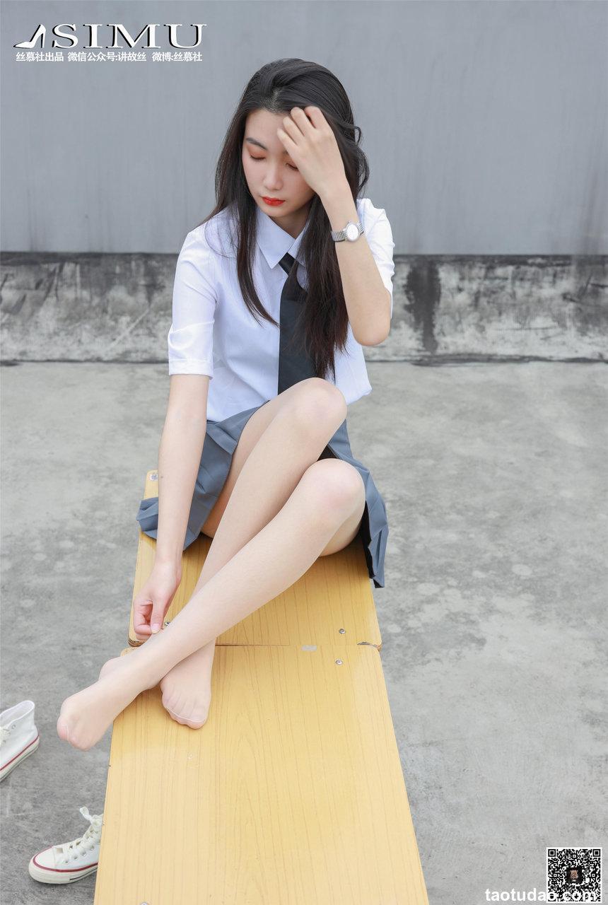 丝慕写真 SM223 新模 《清纯小丝妹》 [61P]