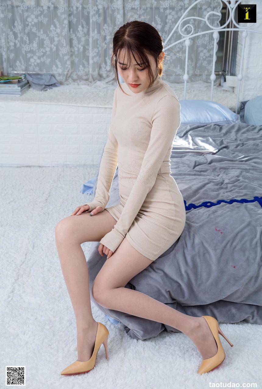 [IESS异思趣向] 2020.03.19 丝享家702 婉萍 初恋裸色系 [91P]