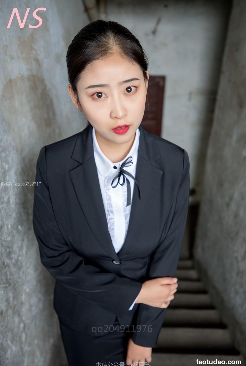 纳丝摄影 赵小晨 职业丝袜装 [42P-265MB]