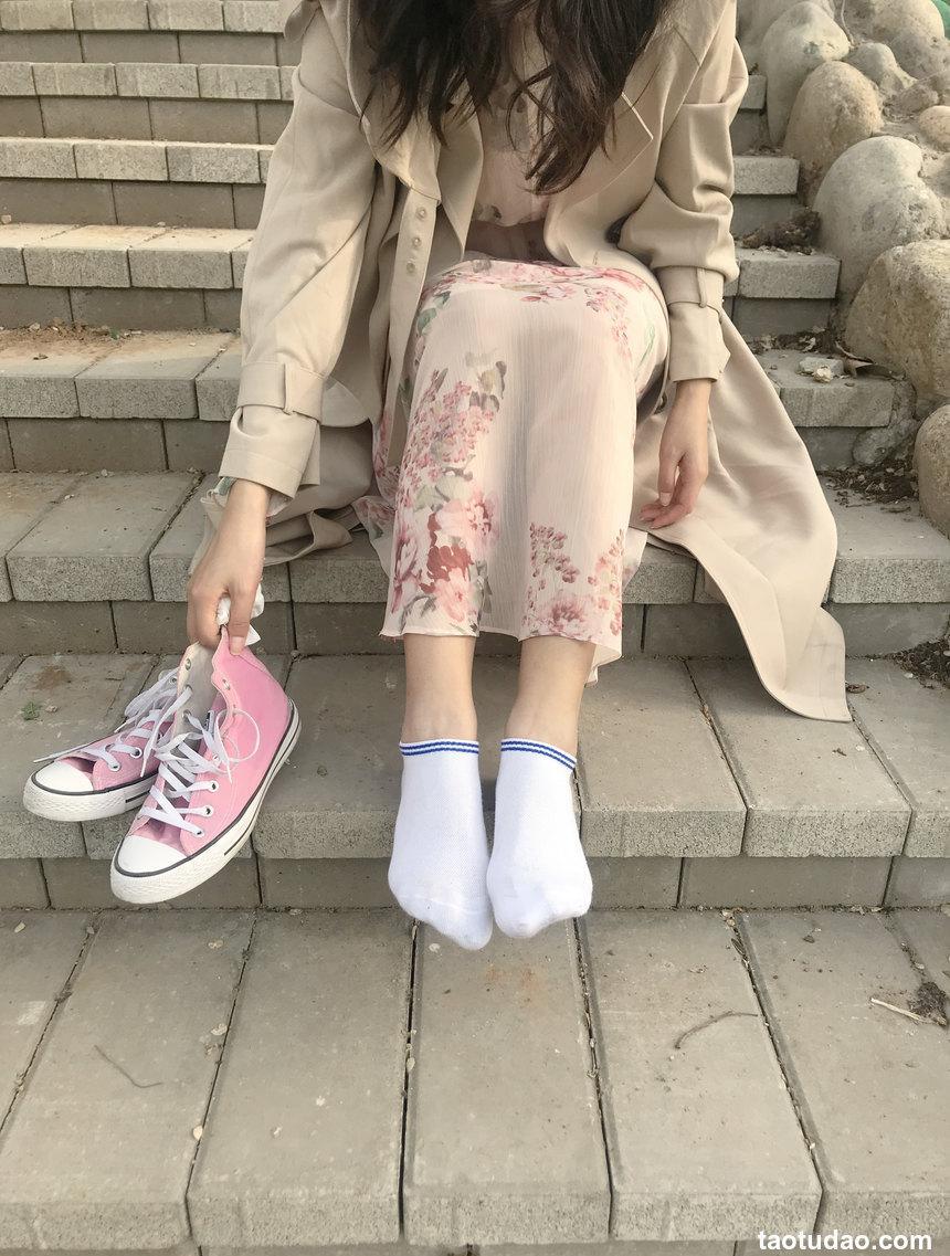 安乔乔 NO.005 仙女肉脚底 [108P+432M]