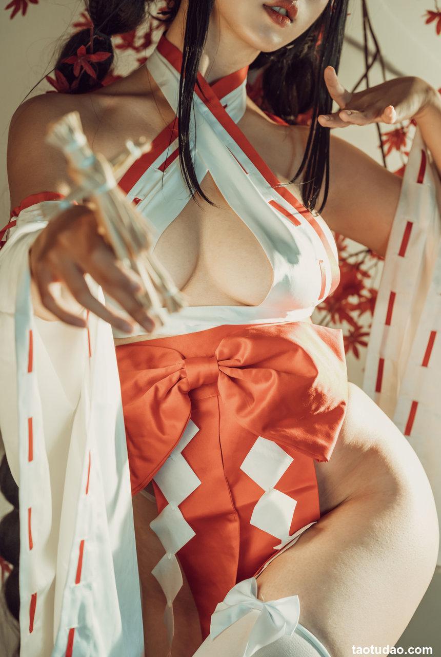 索索半半子 – 大凤旗袍 [40P140M]