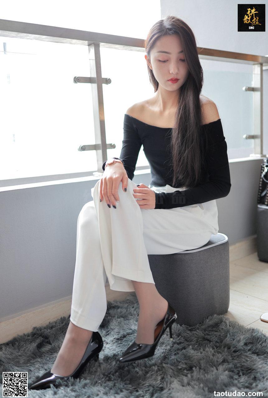 丝慕写真 特写集04 诗晴 - 天鹅绒裤里丝 [75P]