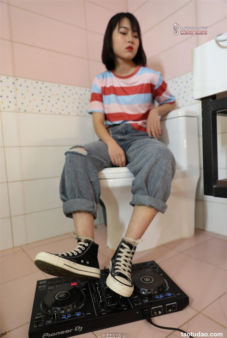 [MZSOCK]爱美足 NO.086 婷婷[90P／164MB]