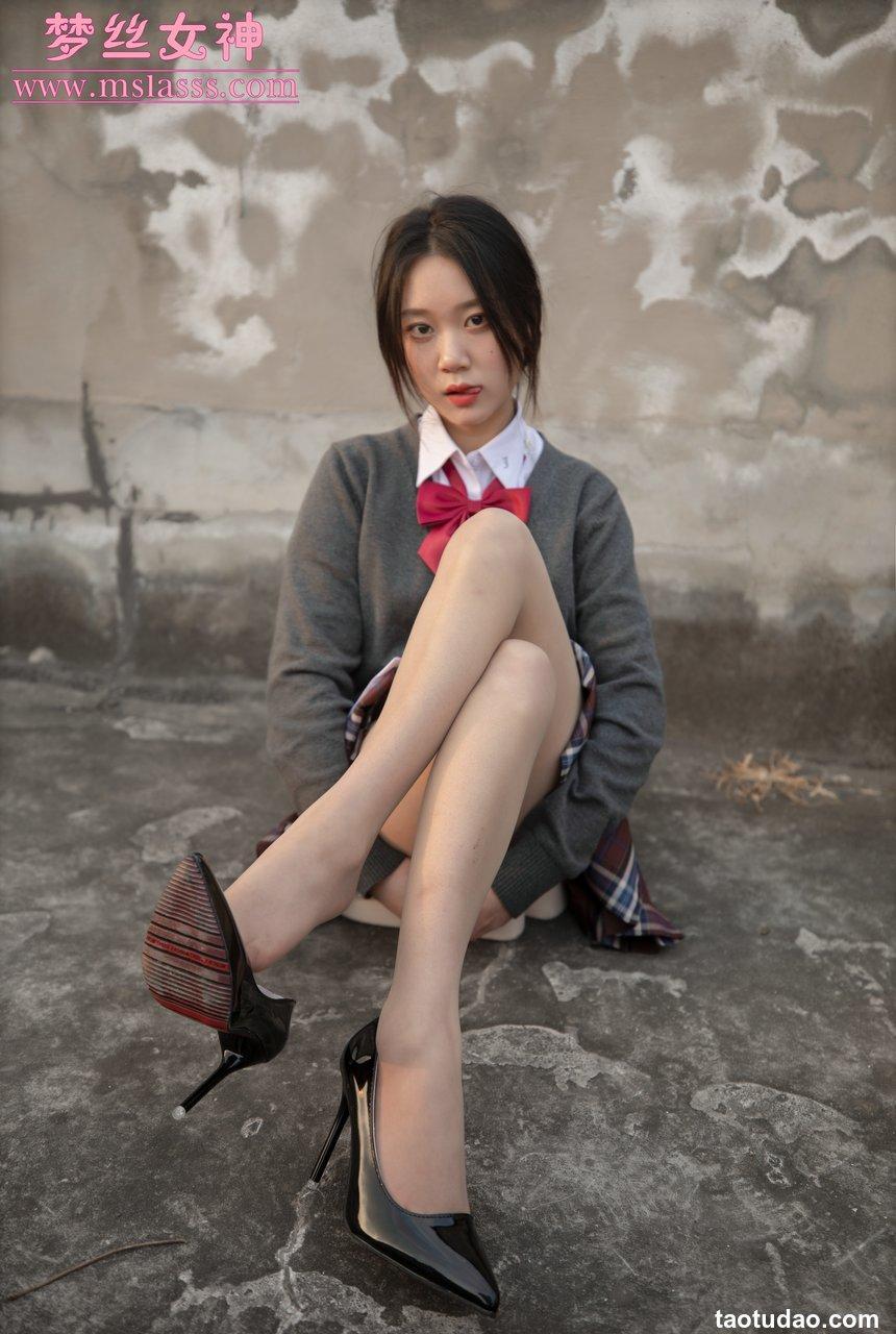 [MSLASS梦丝女神] 2021.01.31 NO.144 刘灵嘉《新模女神》[20+1P121M]