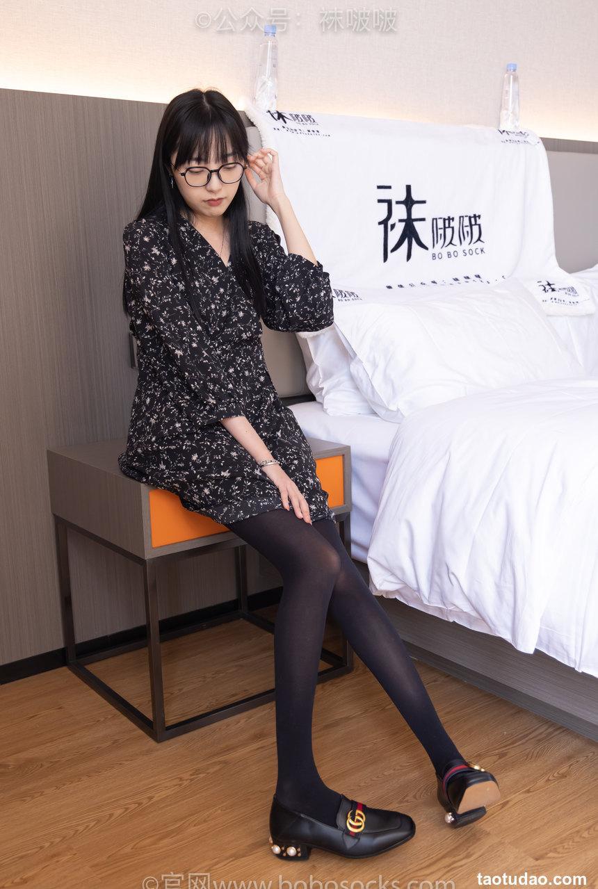 [BoBoSocks袜啵啵]NO.064 稚予-平底鞋、厚黑丝[137P+1V／6.37GB]