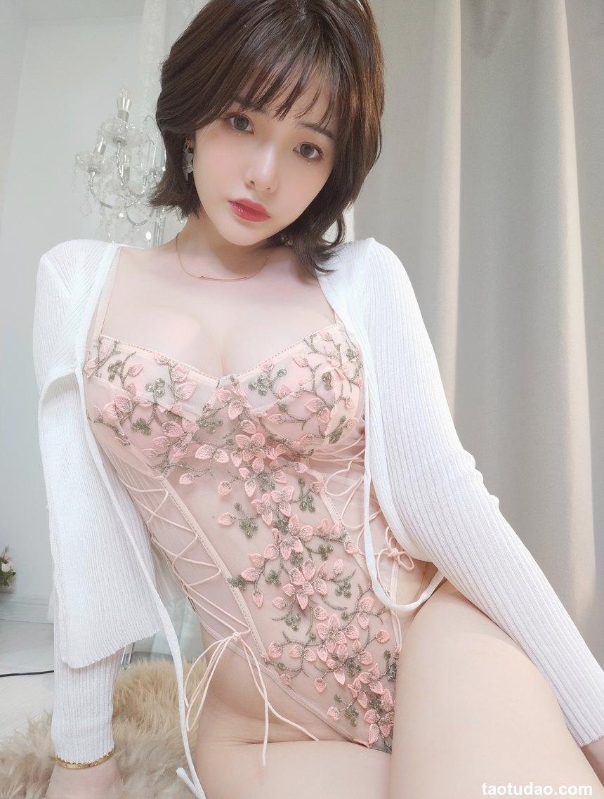 雯妹不讲道理- 自拍牛仔裤 [28P-83.1MB]