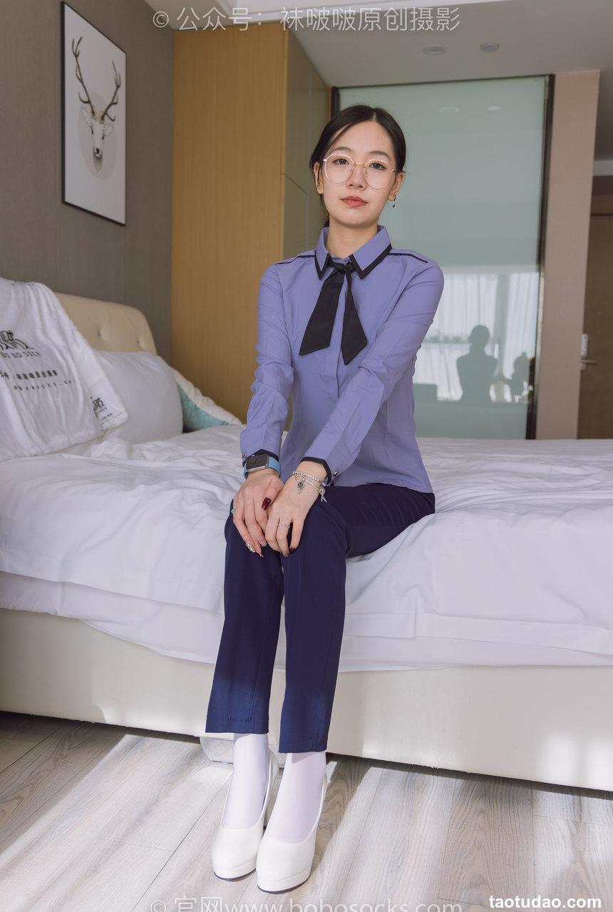 [BoBoSocks袜啵啵]NO.178 小甜豆-高跟鞋、厚白丝、ol风裤里丝[140P+1V／5.77GB]