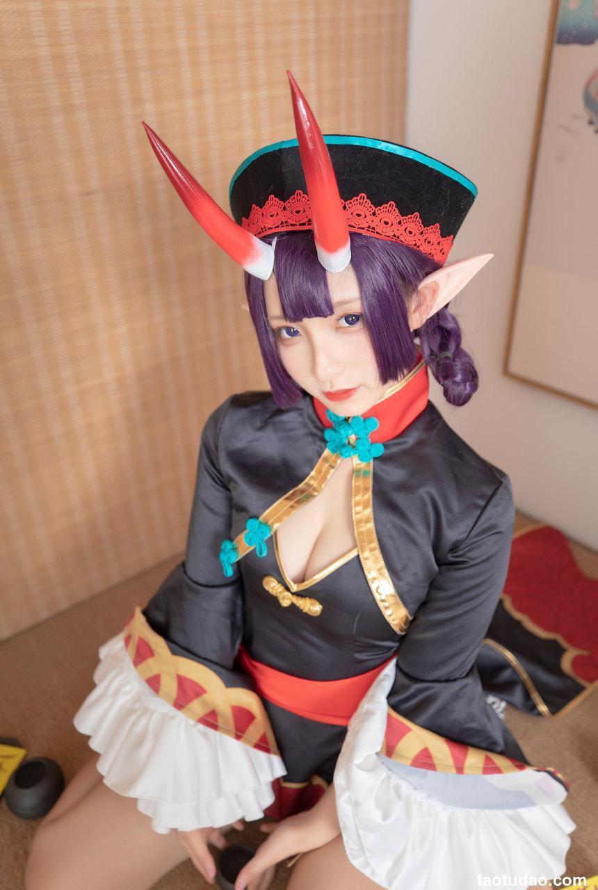 神楽板真冬 — 果実の酒気-酒吞cos[150P+3V／757MB]