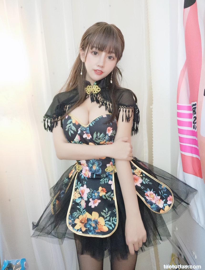 过期米线线喵 披肩小洋装 [17P 34M]