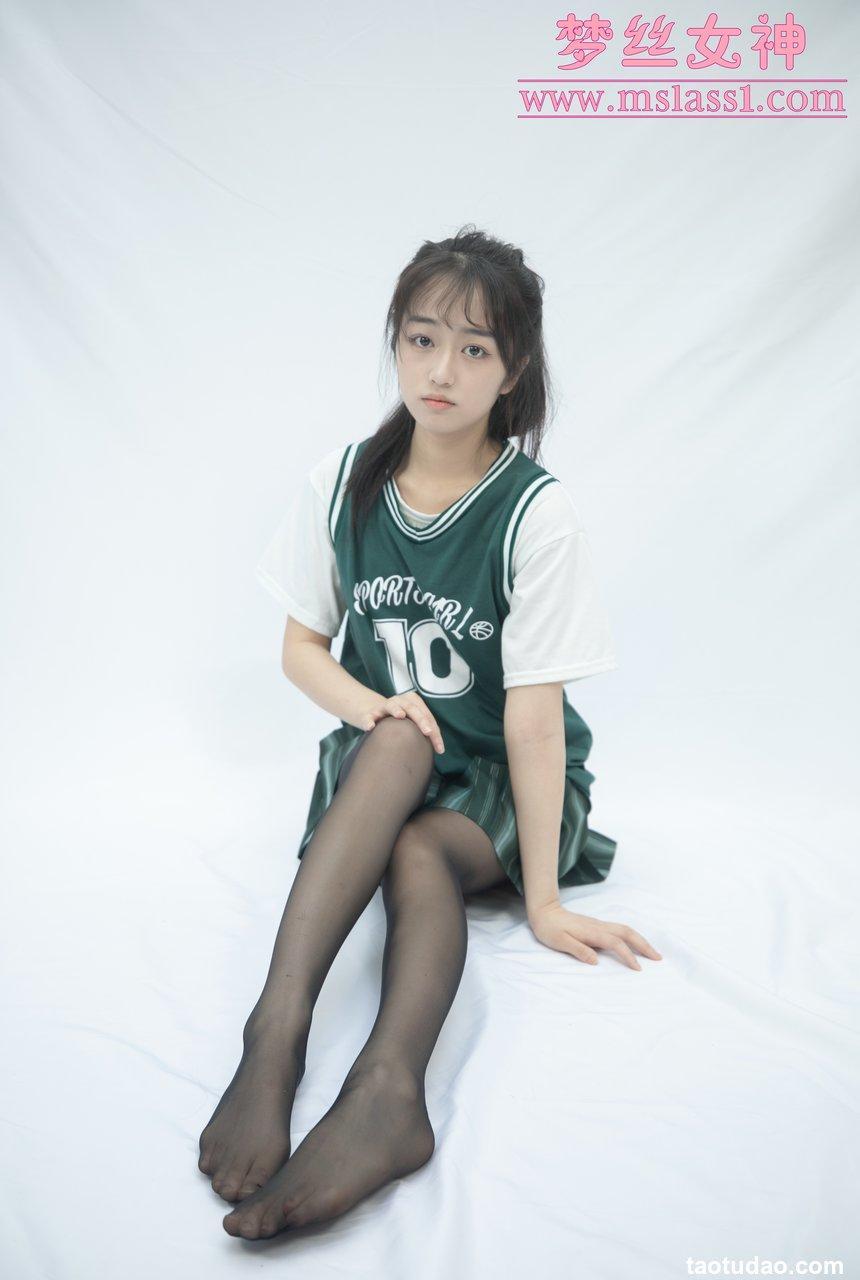 [MSLASS梦丝女神] 2021.06.21 《王娇娇 球衣黑丝》 [37P+1V-638M]