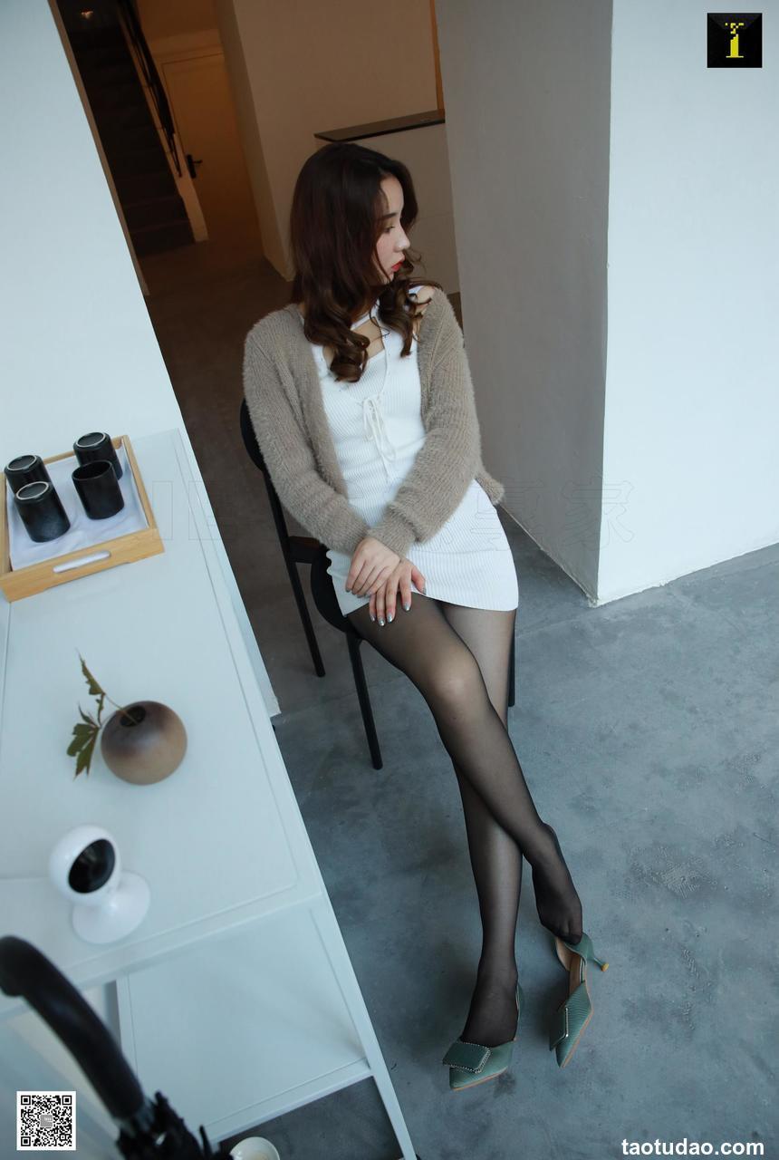 [IESS异思趣向]2020.02.06 丝享家677：糖糖 – 护腿进行曲