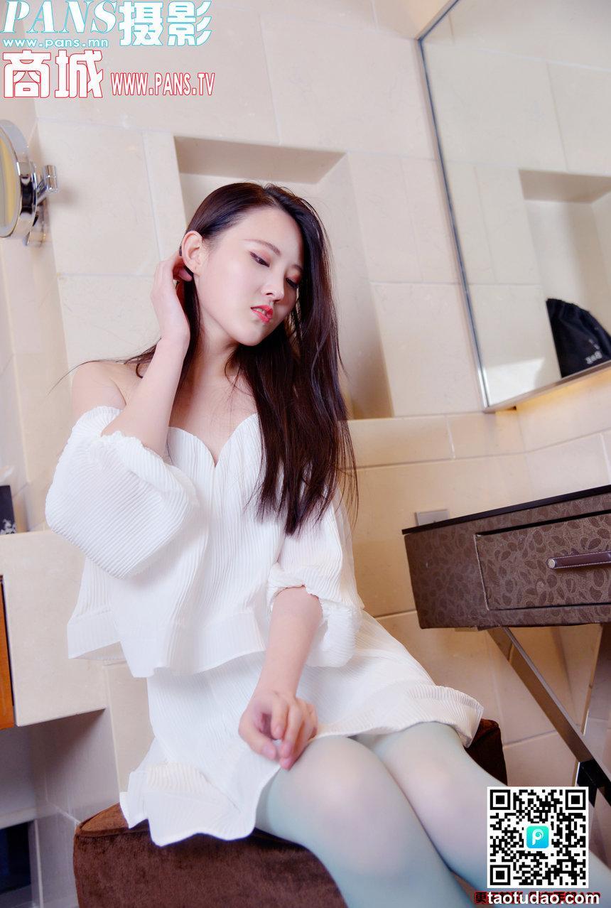 [PANS写真] 2018.12.19 NO.1066 狐狸 [24P+1V207M]