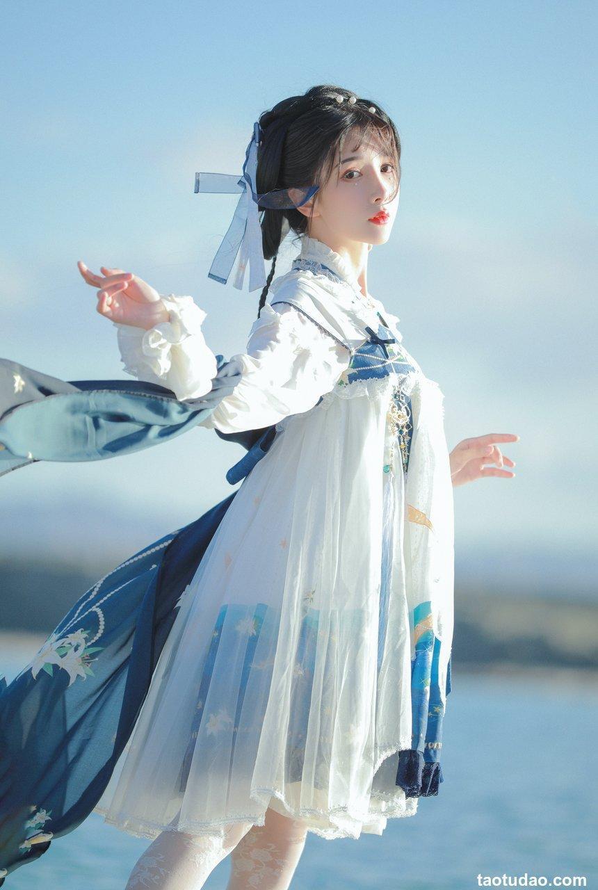 微博博主仓大佬 - 海上生明月 [11P-176MB]