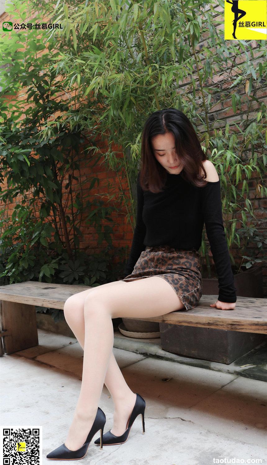 [丝慕写真] 第011期 模特：四月《元气少女四月》[70P79.1M]