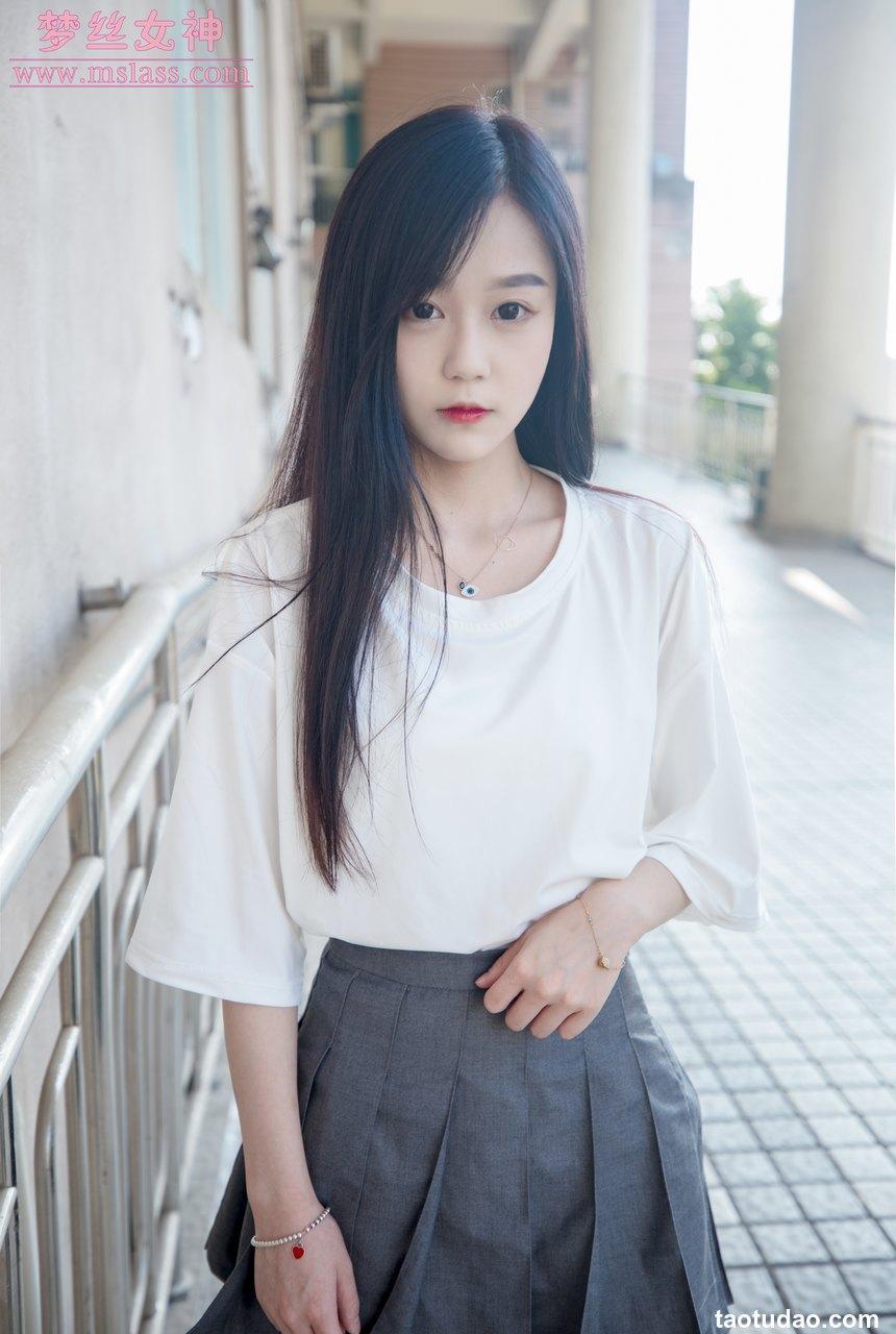 [MSLASS梦丝女神] 2019.06.13 灵灵《甜静的明星脸》[62P+1V-719MB]