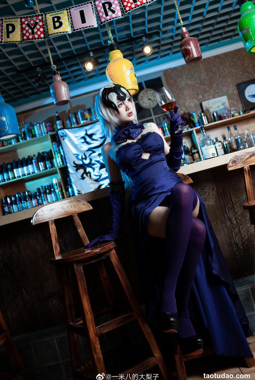 大梨子-009 黑贞·晚餐 [9P-112M]