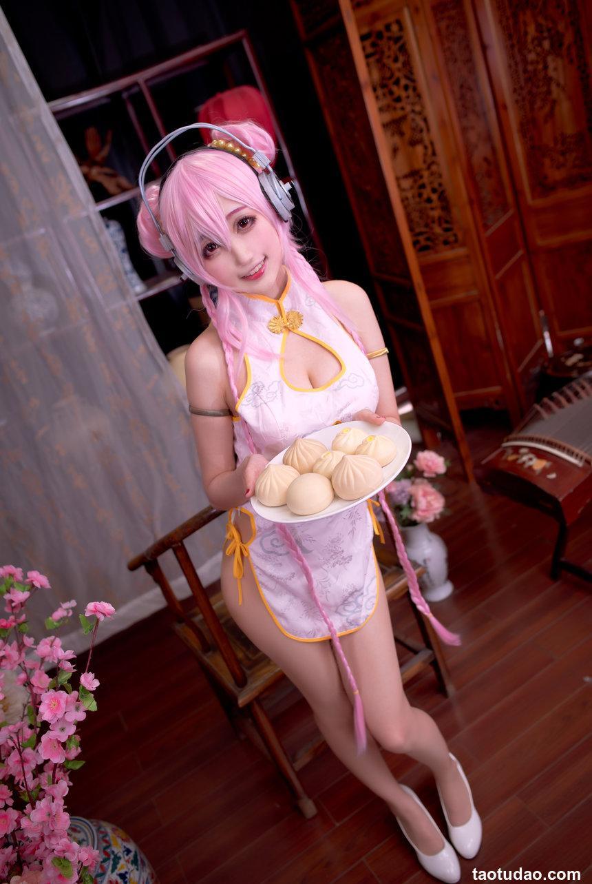 周叽是可爱兔兔 NO.022 - 旗袍索尼子[14P／176MB]