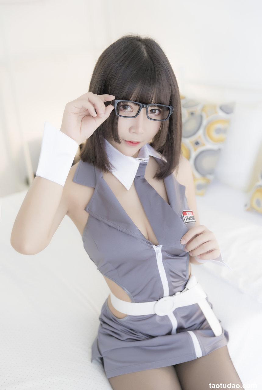 抱走莫子aa Vol.005 黑丝 [45P-408MB]