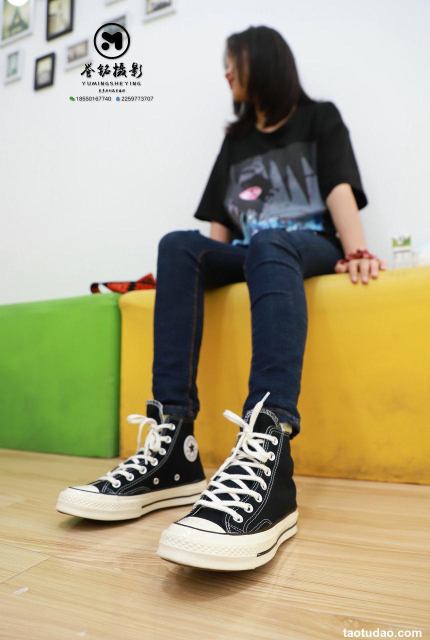 [誉铭传媒]袜足摄影 2020年 NO.021[70P／407MB]