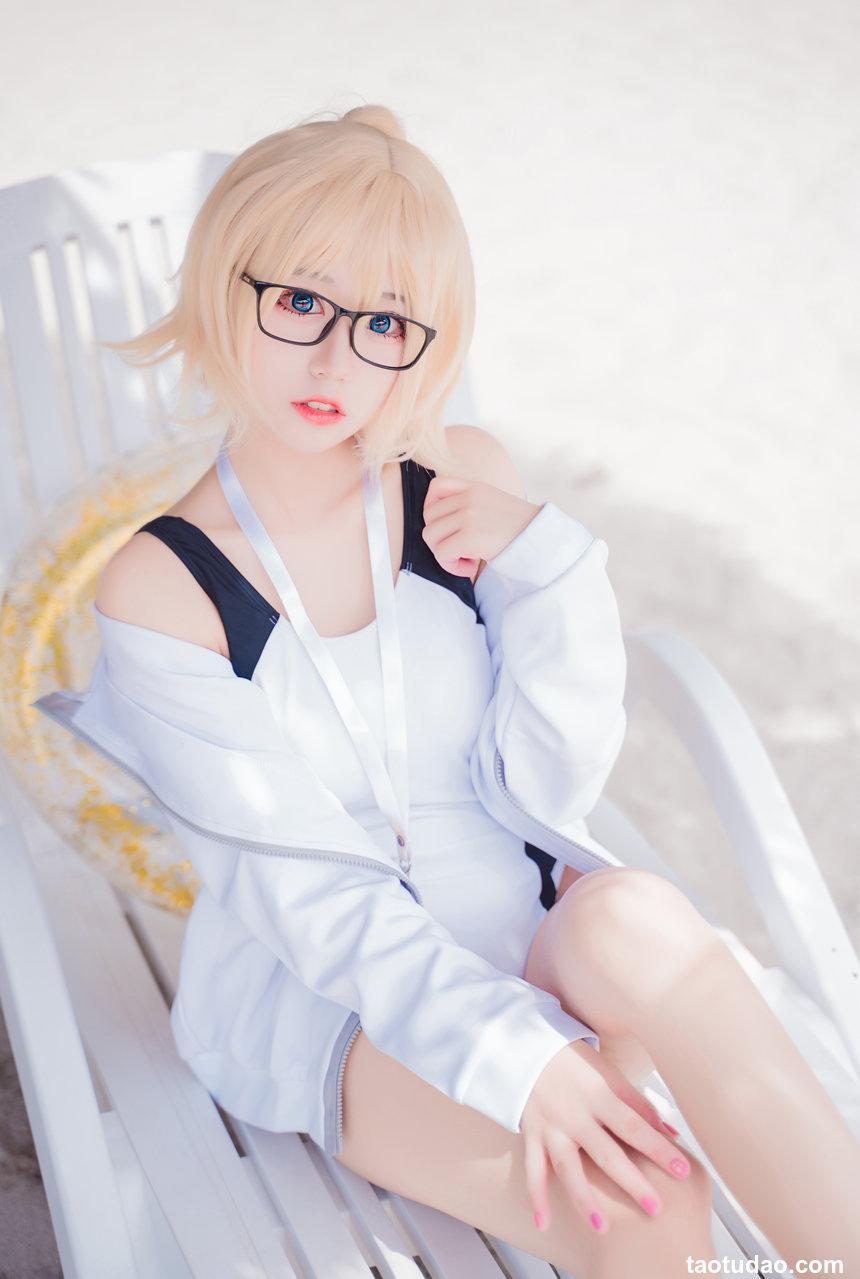 猫君君MaoJun NO.017 - 贞德竞技泳装[46P／596MB]