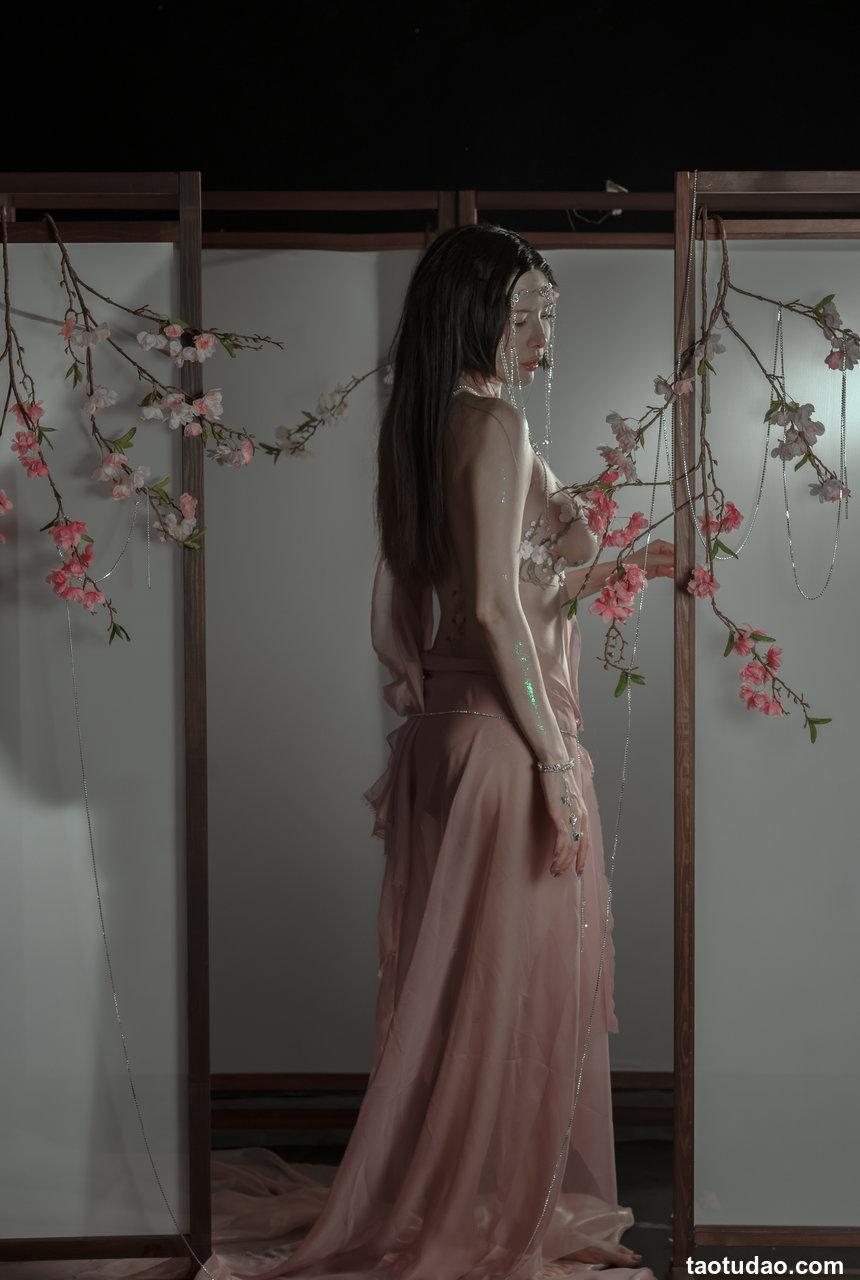 秋和柯基 - NO.60 粉 桃花神 [34P1V-639MB]