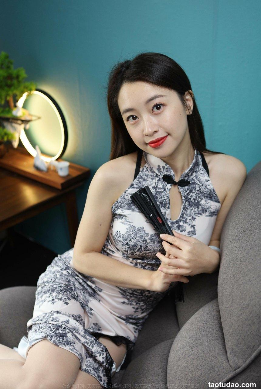 [IESS异思趣向]2021.11.16 丝享家976：小婕《旗袍佳人》[90P／123MB]