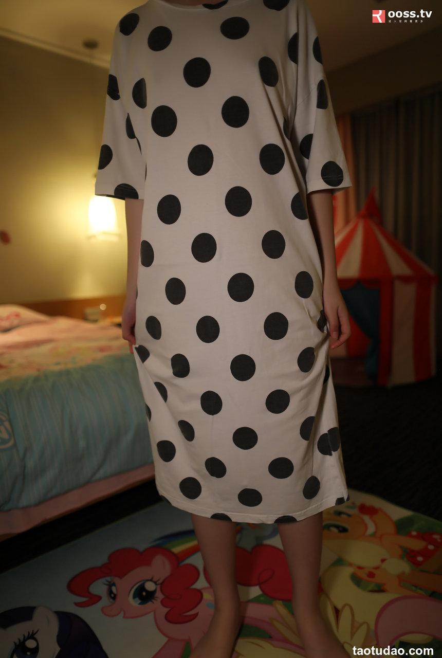 [ROSI写真]2019.08.26 NO.2821 [63+1P/56M]