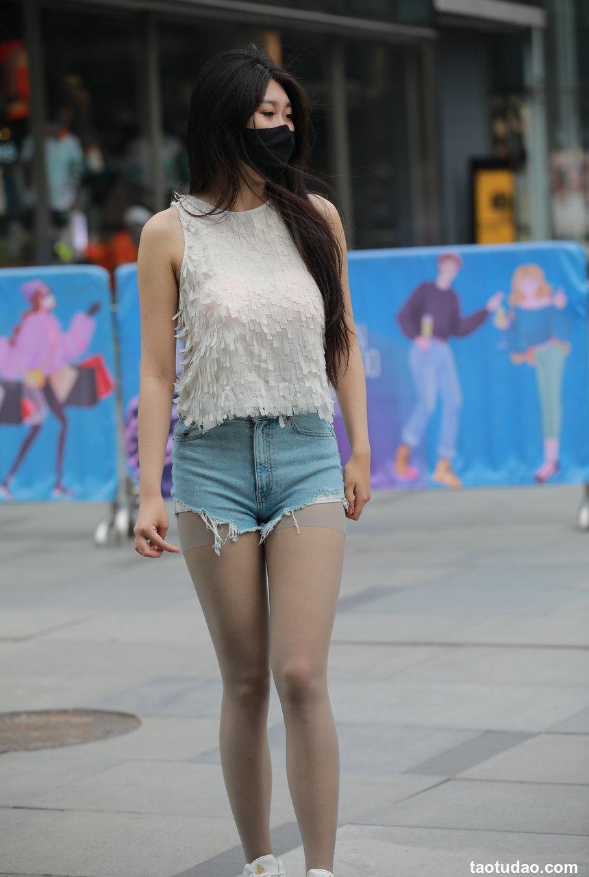 都市丽人牛仔短裤丝袜女孩 【137P+5V-5.75G】