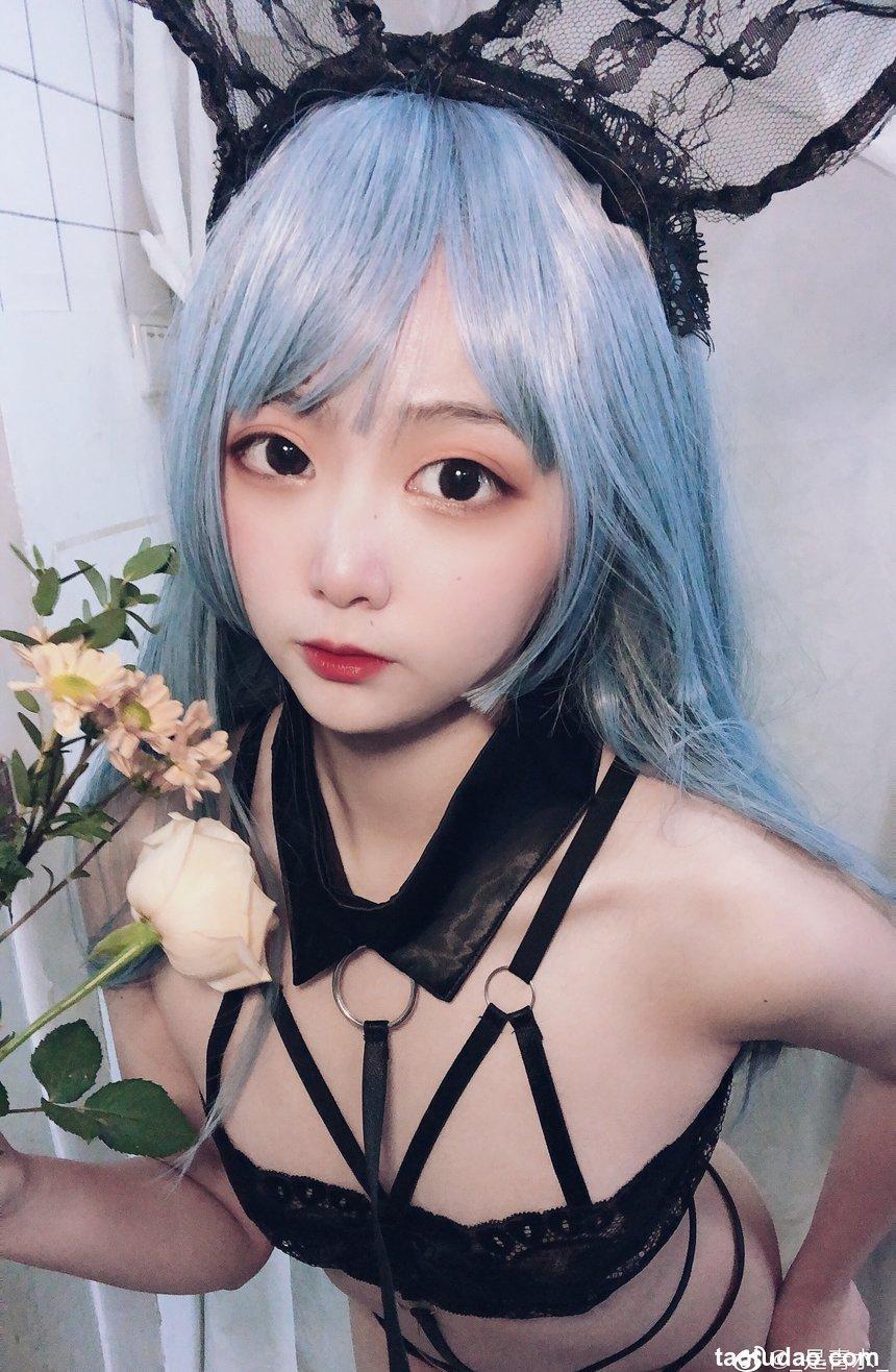 是青水 - 情趣内衣自拍 [24P-22MB]